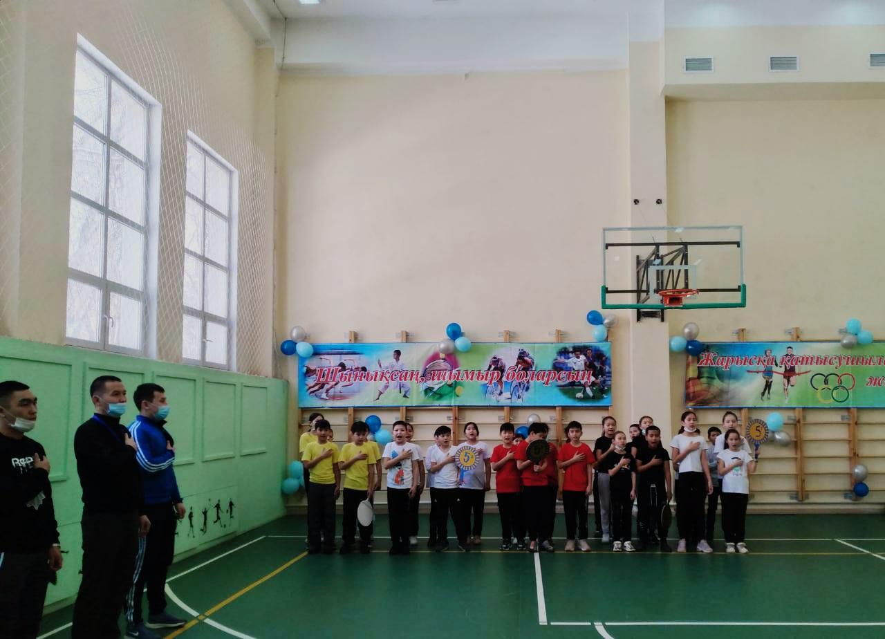 Мектебіміздің 5 сынып оқушылары арасында "Жас ұлан" ББЖ ұйымының ұйымдастыруымен "Көңілді мәре" эстафеталық сайысы өткізілді. Сайысқа қатысқан командалар мектепішілік Мадақтамамен марапатталып, сыйлықтар табысталды.