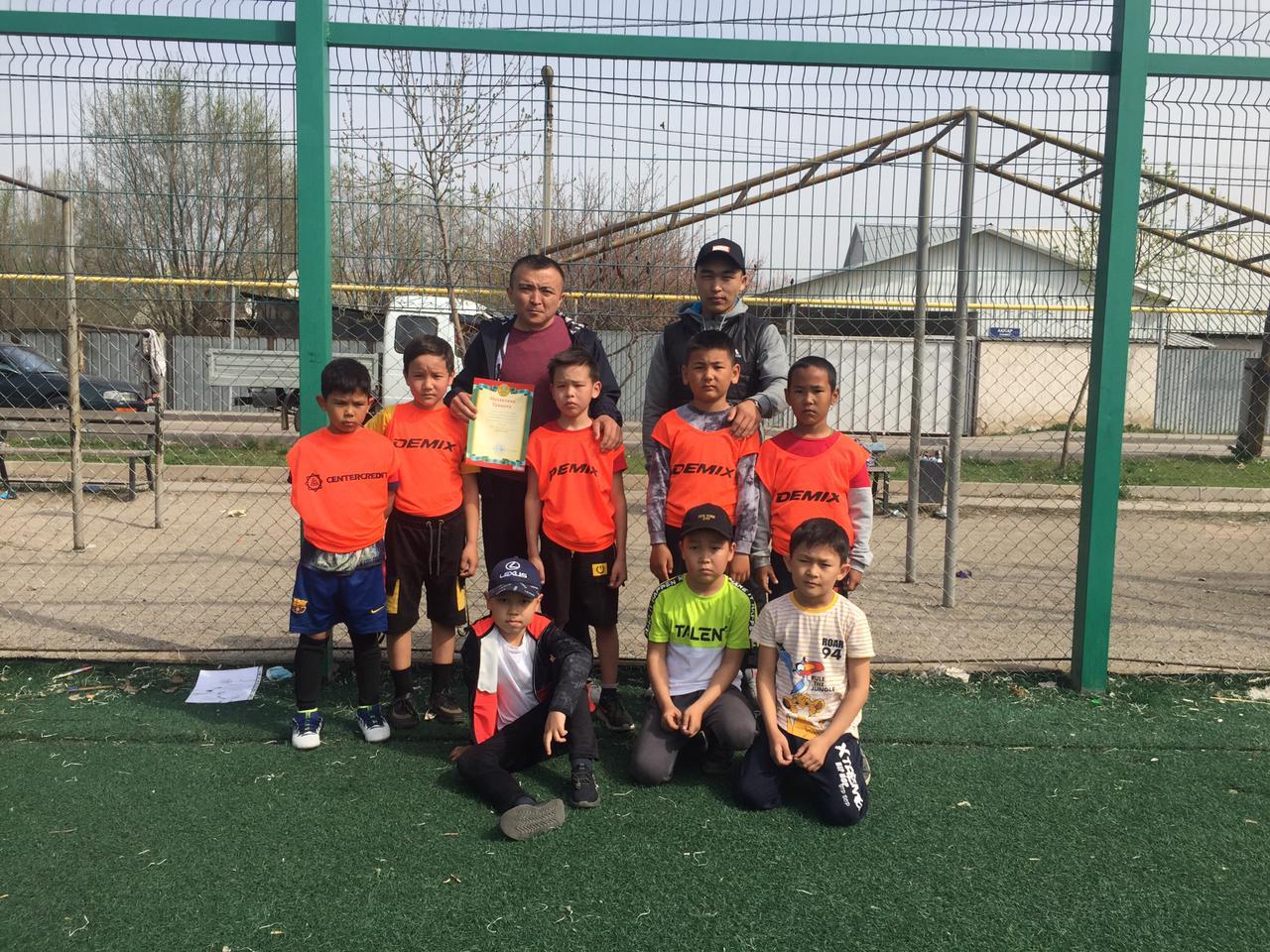 Алматы қаласы Алатау ауданы №152 мектеп-гимназияда өтіп жатқан «Балдәурен» мектеп лигасында Аудандық іріктеуден мектебіміз қатысып, II орынға ие болды.